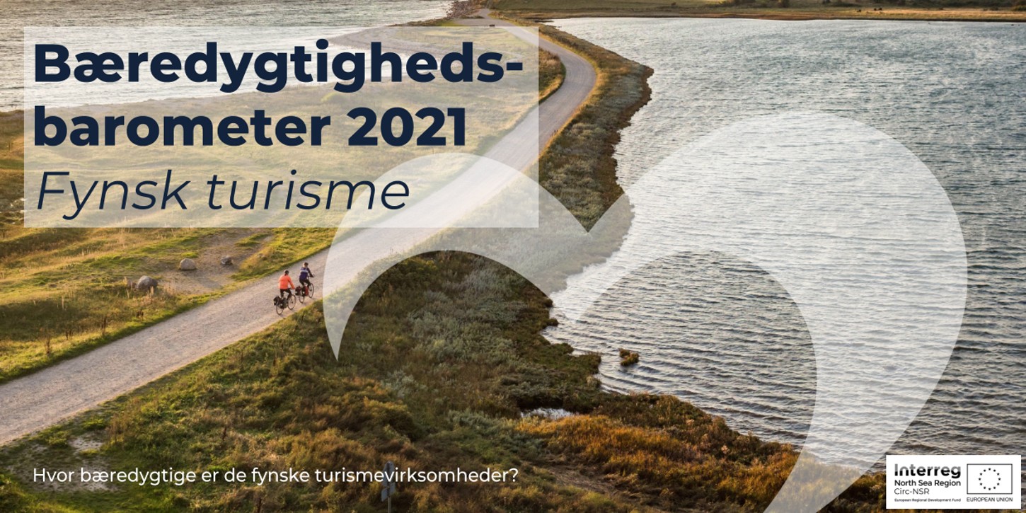 Forsiden af publikationen "Bæredygtighedsbarometer 2021", der viser to cyklister på vej ud på en tange med vand til begge sider set oppefra.