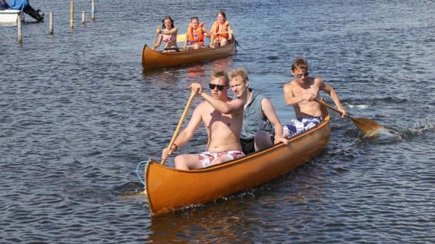 kano sandager næs camping strand vand hav sejlads sommer aktiv