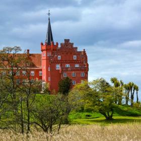 Tranekær slot langeland fyn herregård slotte